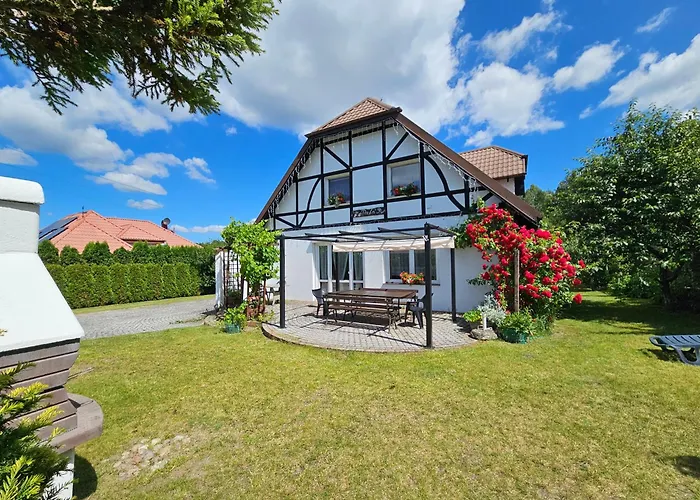 Paula Дом отдыха Плюски